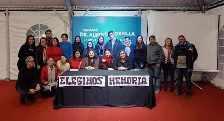 Gran prticipaci{on del Macedo en la "Feria del Libro"