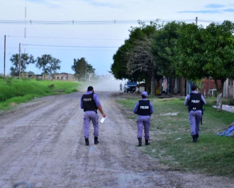 La Policía detuvo a un hombre que tenía secuestrados a su pareja y a sus dos hijos 