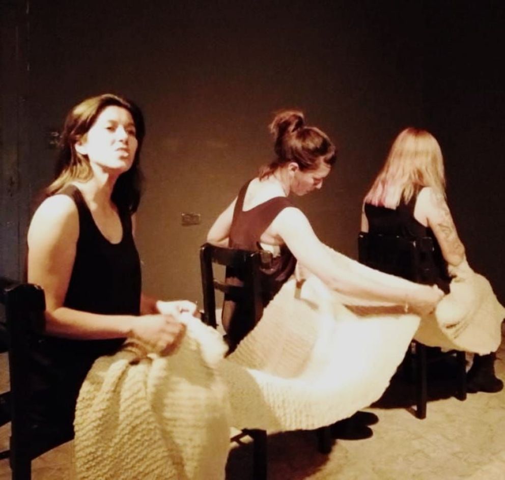 Los Gregorianos bajan el telón del corredor teatral 