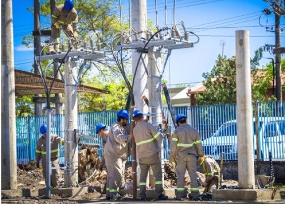 Un estudiante secundario falleció mientras hacía pasantías en Refsa 