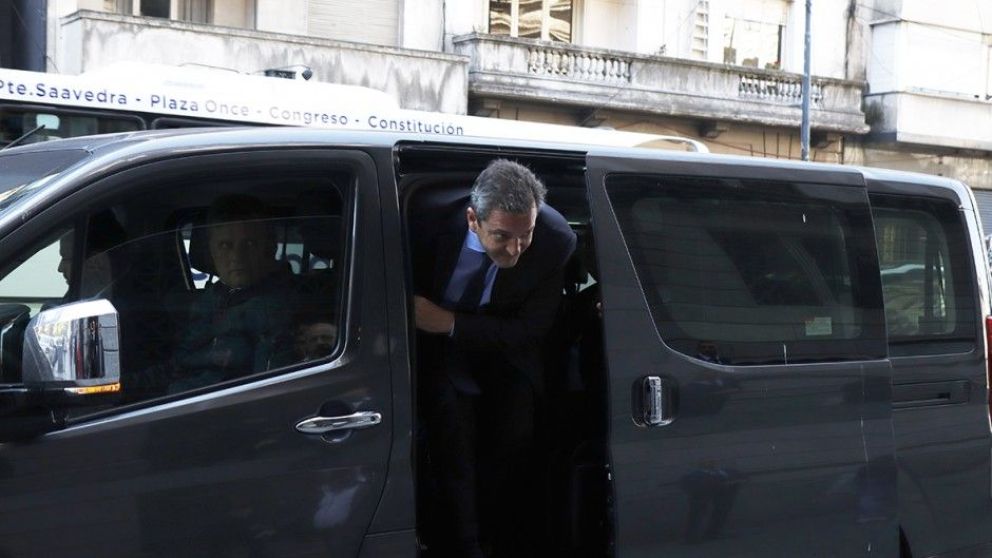 Massa le dijo a los gobernadores que no será candidato