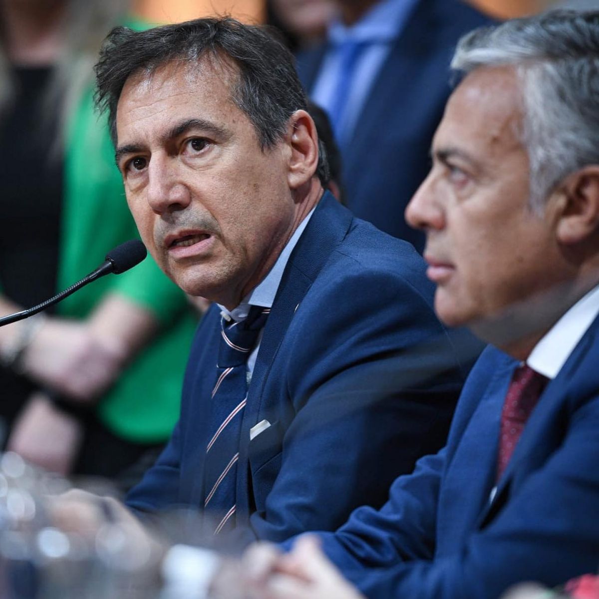 Naidenoff: "Formosa está pagando el precio de la inoperancia de un gobierno que nunca se ha hecho cargo de nada para dar una solución integral a la falta de agua potable en Pozo del Tigre y otras localidades de la zona centro de la provincia"