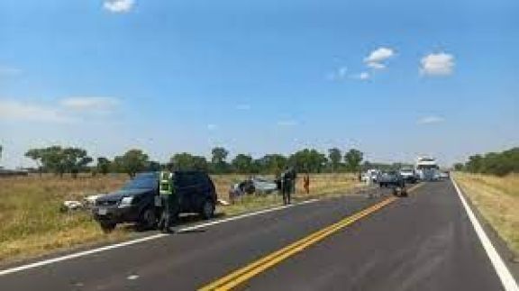 Un matrimonio y su hija mueren en siniestro vial sobre la ruta 11