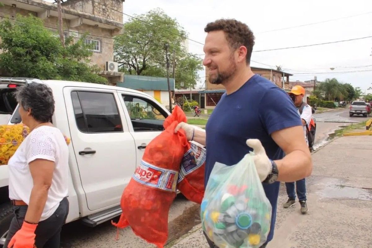 Ocampo brindó ayuda a la Asociación de Voluntarias para el Bienestar Animal