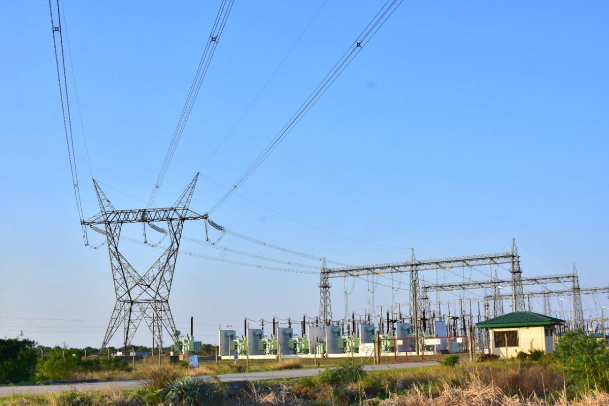 Vecinos de Villa del Carmen denuncian cortes y peligrosa baja de tensión de la energía: “desde la empresa no sabían qué responder cuando llamábamos”