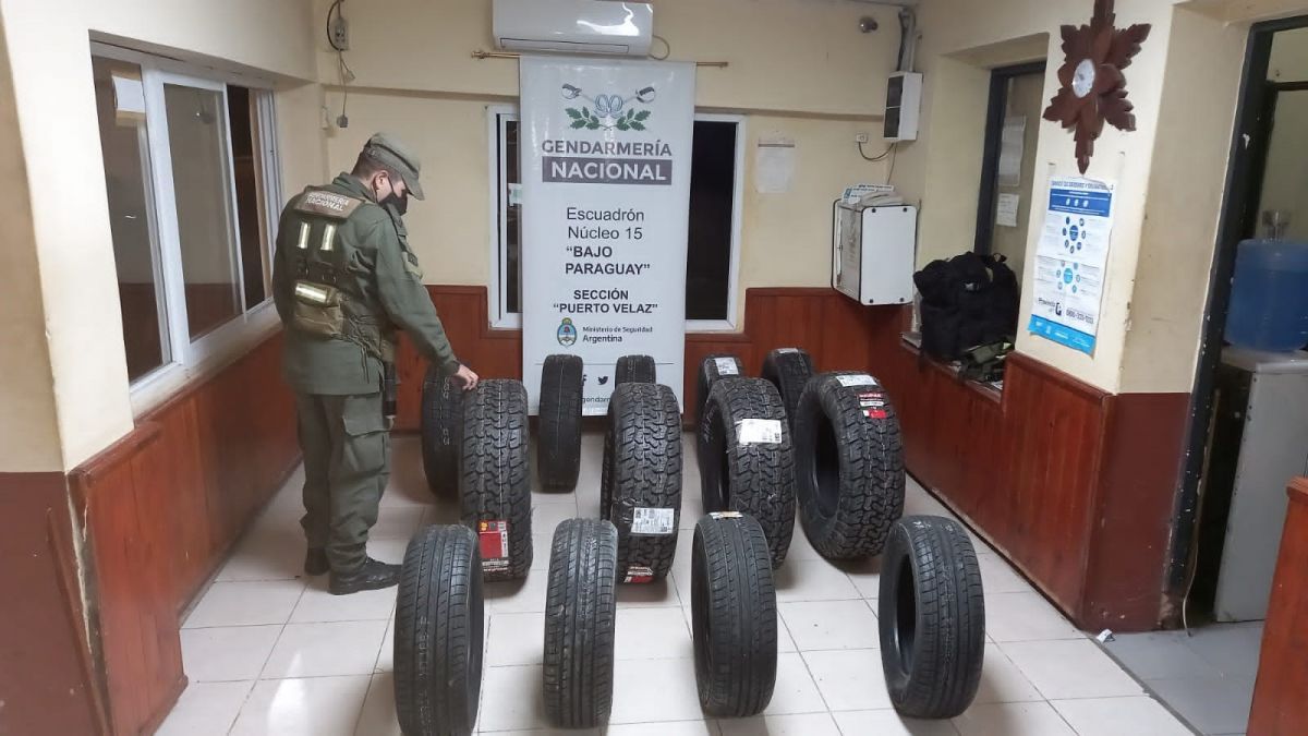 Gendarmería Nacional incautó  neumativos provenientes de otro país