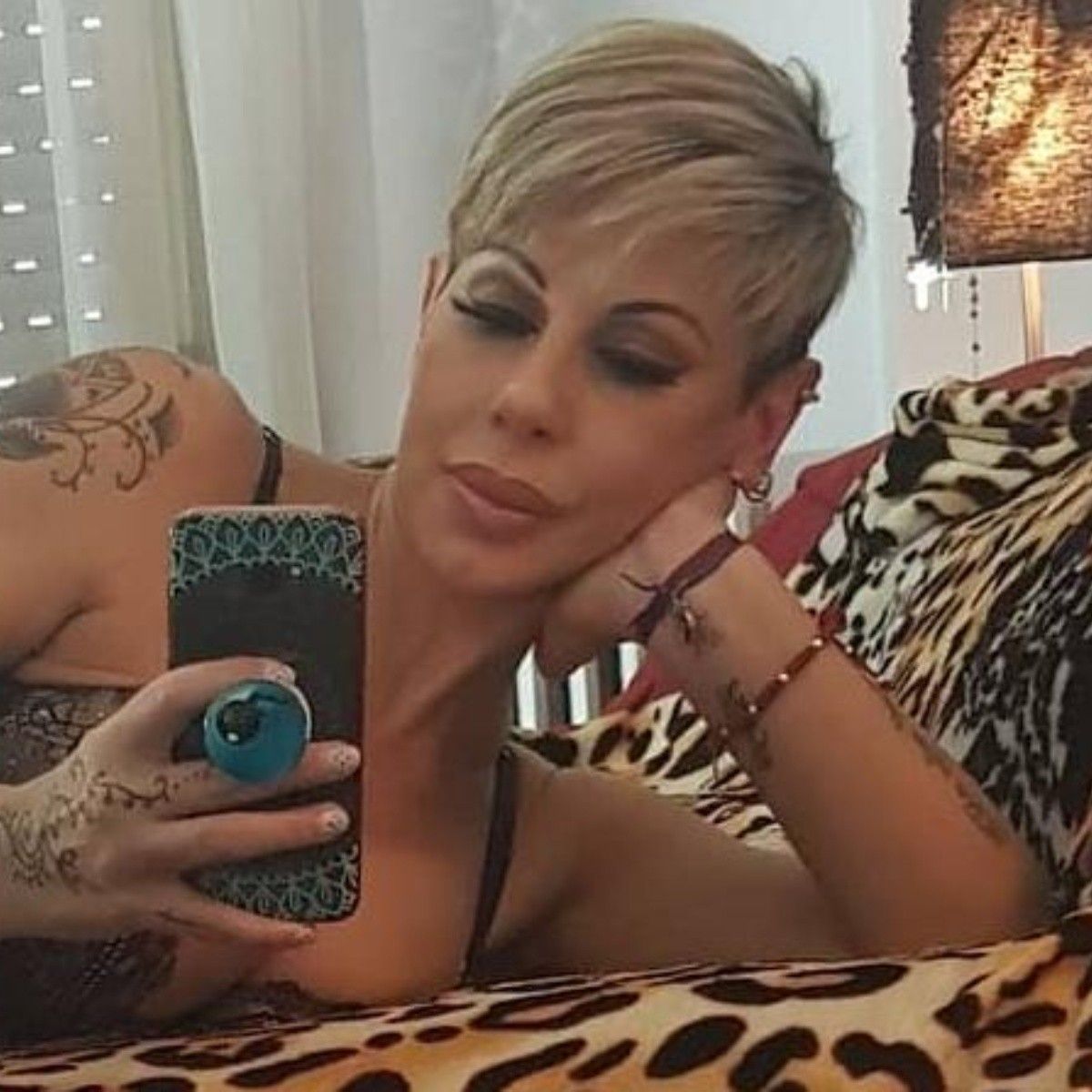 A los 46 años, Mónica Farro  mostró sus curvas en Instagram