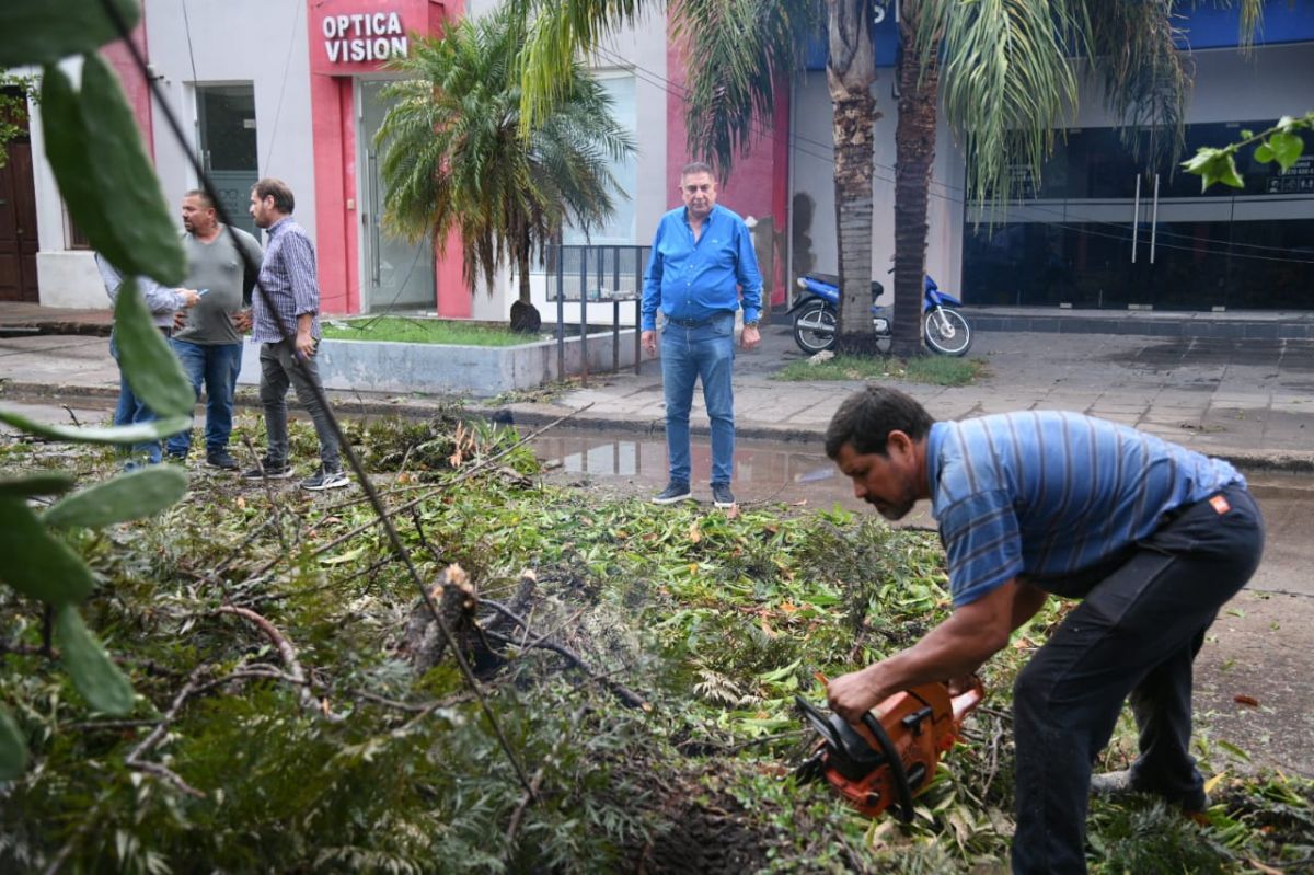 El intendente Jofré recorrió la ciudad tras el fuerte temporal que azotó sectores de la ciudad