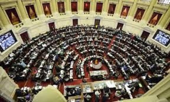 Tras varios meses de parálisis en Diputados, la oposición debate si mantendrá su estrategia de no dar quórum