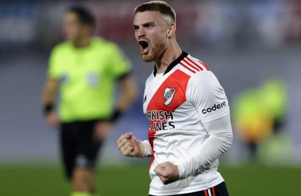 River se despertó ante Godoy Cruz y goleó 3 a 0