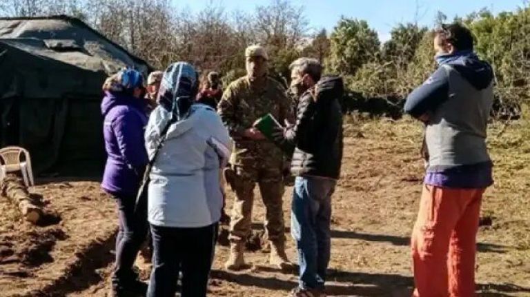 La Corte Suprema suspendió la cesión de tierras a una comunidad mapuche en Bariloche