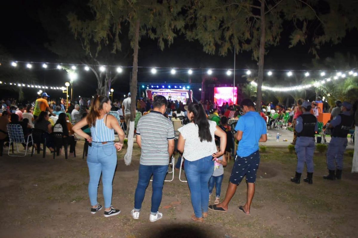 Durante una fiesta, dos mujeres fueron detenidas por “amenazas y resistencia contra la autoridad”